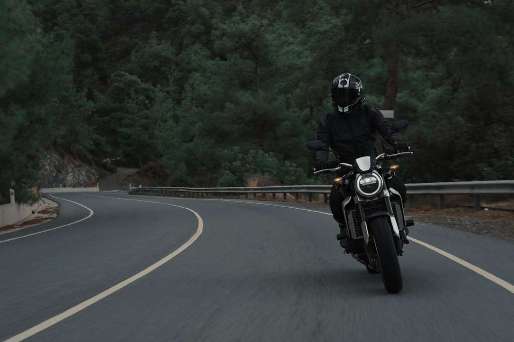 Ways to Protect Yourself on a Motorcycle